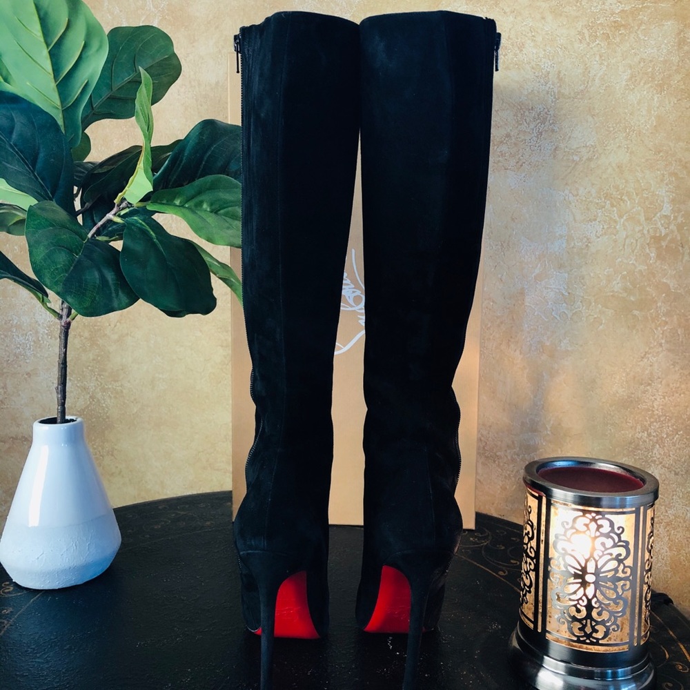 Christian Louboutin Pigallie Bota Suede Black 38